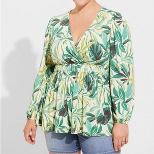 TORRID Floral Green Wrap Top 5X